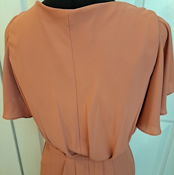 David's Bridal Sedona Flutter Sleeve Dress In Chianti    Size 12 - Picture 9 of 12